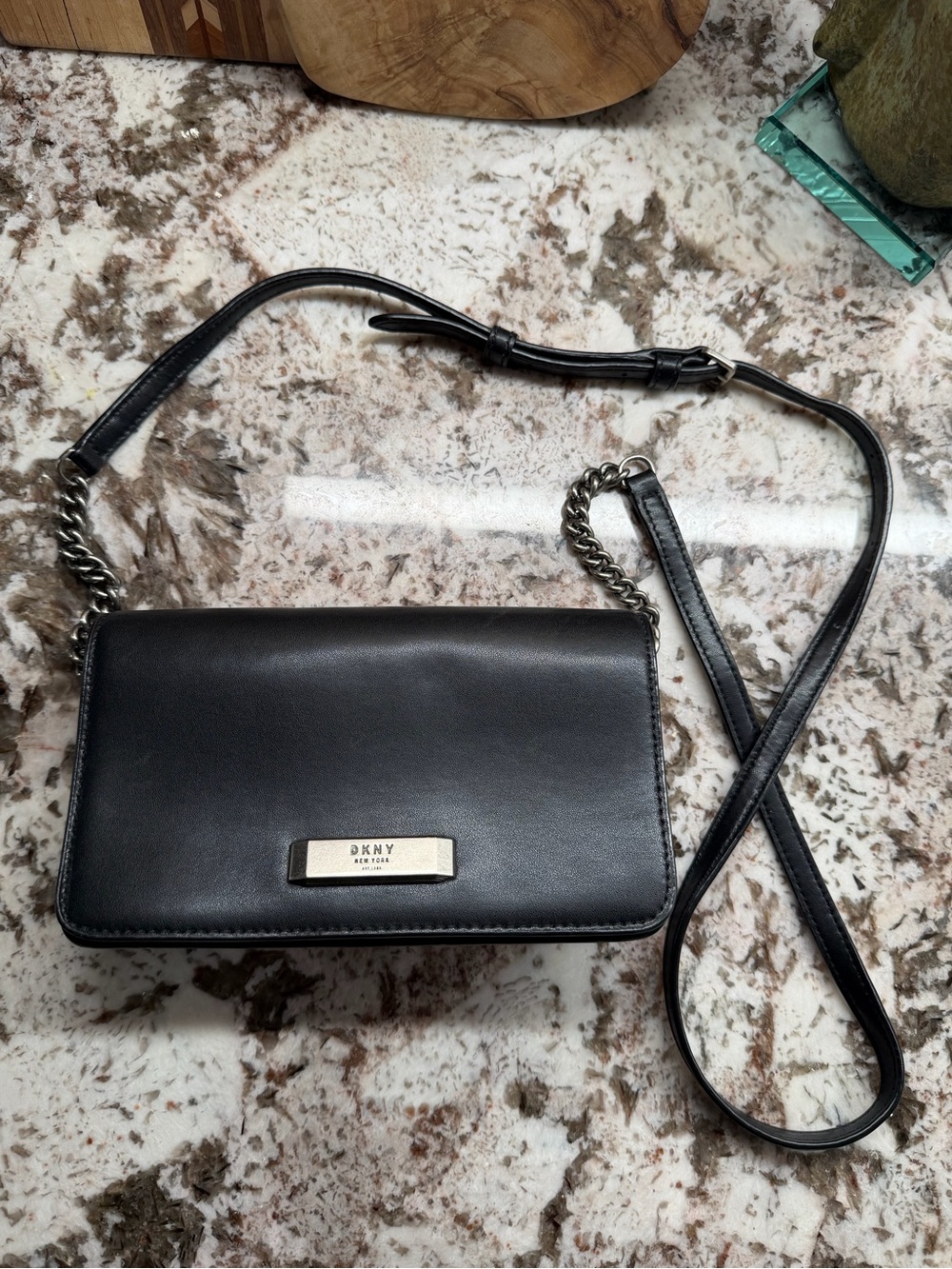 DKNYC DKNY Black Leather Chain Strap Crossbody Bag